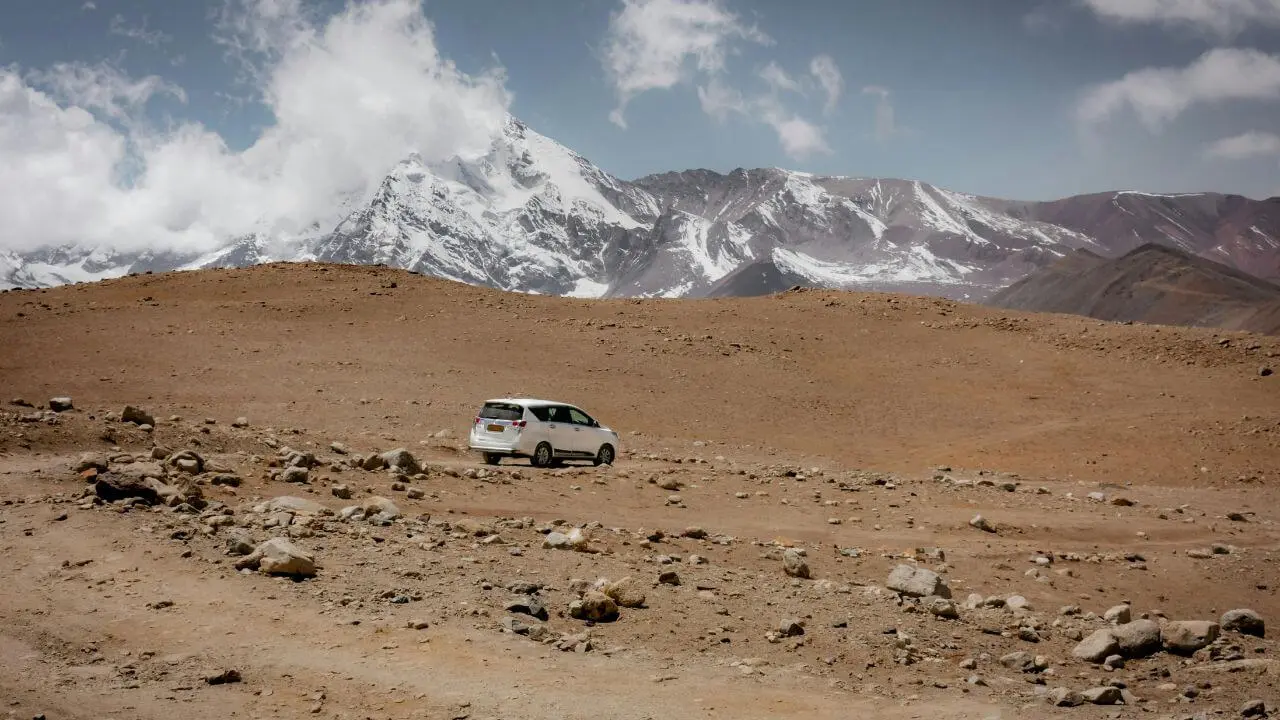 rent a car in Tibet