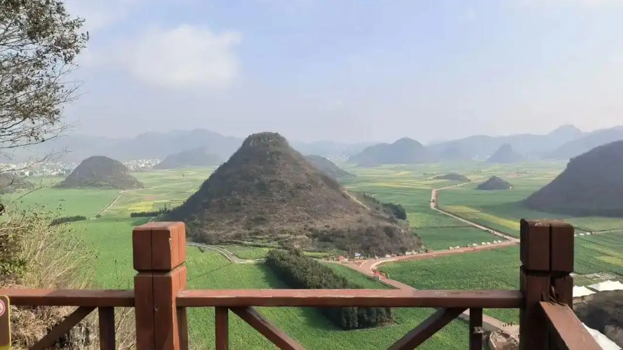 Golden Rooster Hill (Jinji Peak)