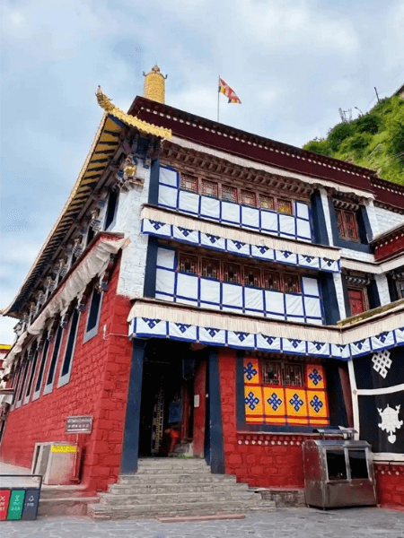 Drigung Til Monastery