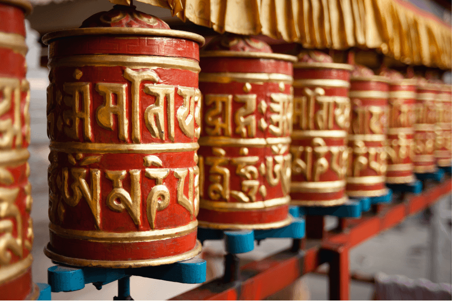 Sanskrit Om Mani Padme Hum