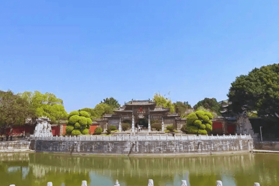 Travel Tips for Jianshui Confucius Temple