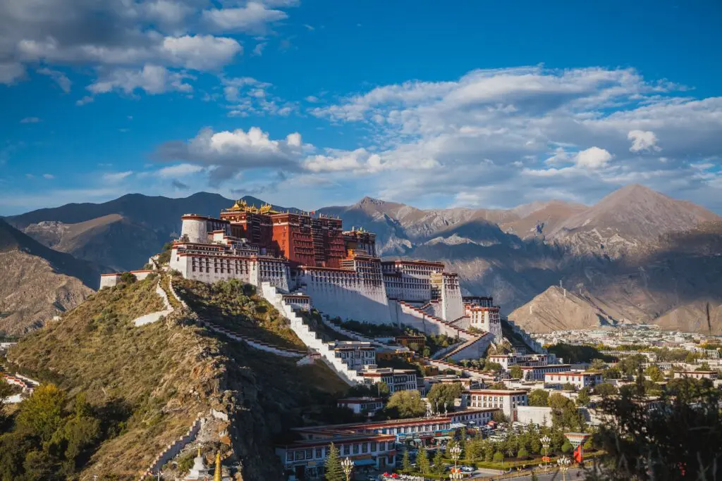 Lhasa Tour highlight - Potala Palace