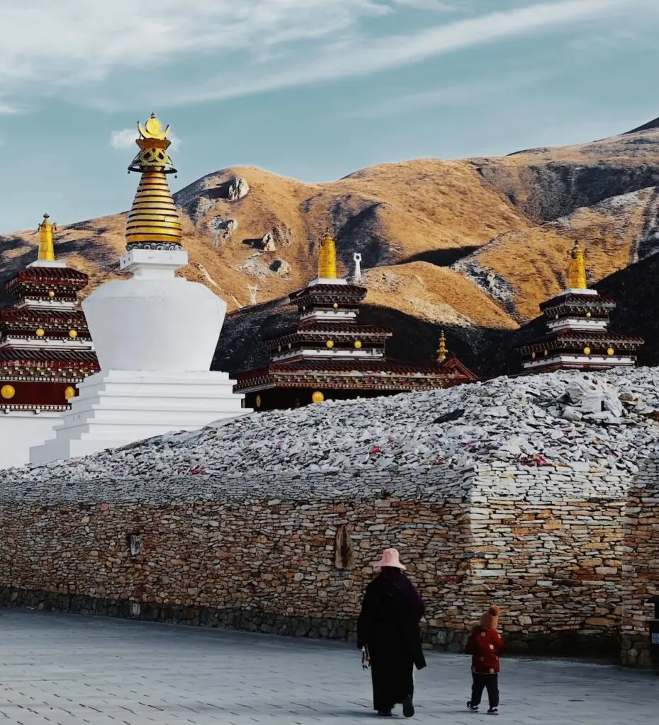Gyanak Mani Stone Field near Yushu in the Kham region of Tibet, the world’s largest mani stone site