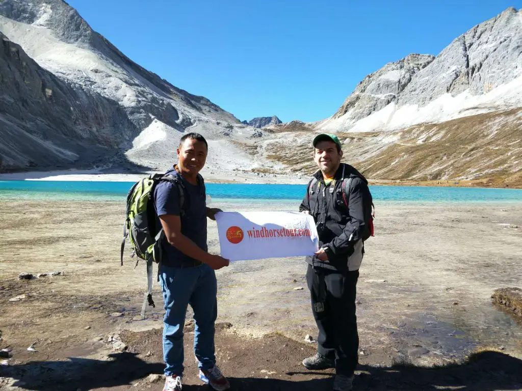 Gunga west Sichuan guide