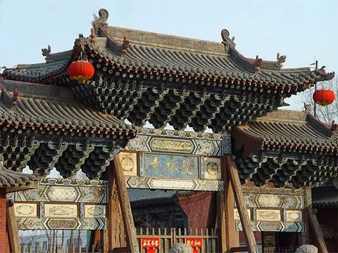 Shuanglin Temple