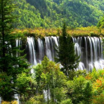Jiuzhaigou Huanglong Train Tour from Chengdu (2 full days in Jiuzhaigou)