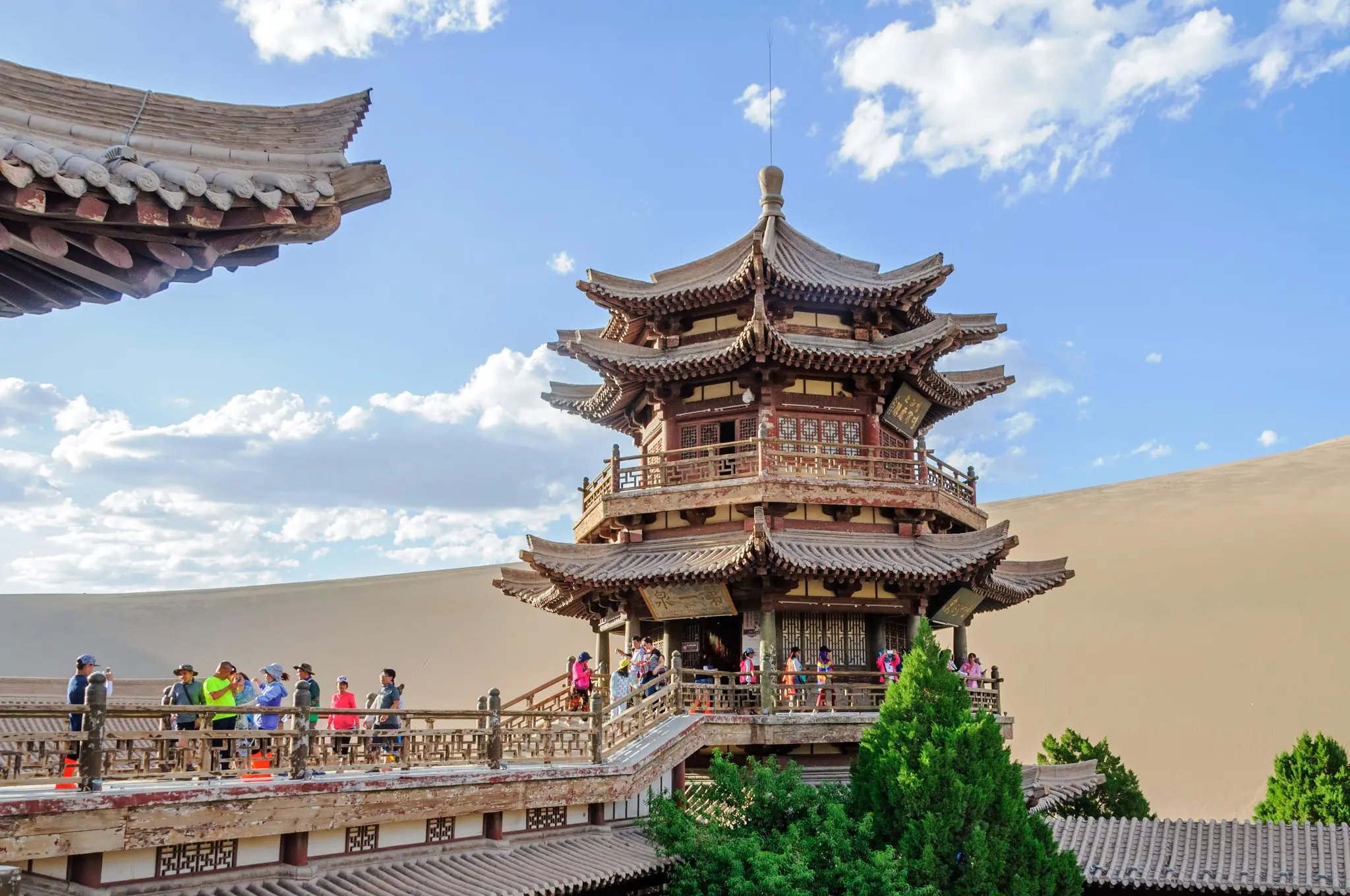 Gorgeous Crescent Lake in Dunhuang