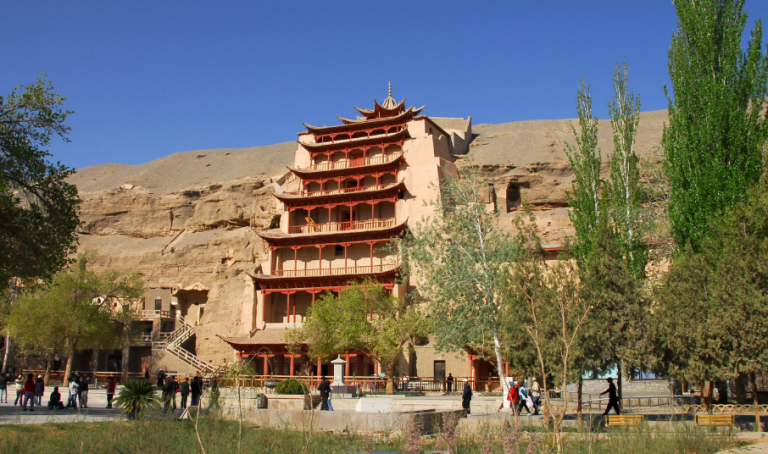 Silk Road Tour from Beijing to Shanghai