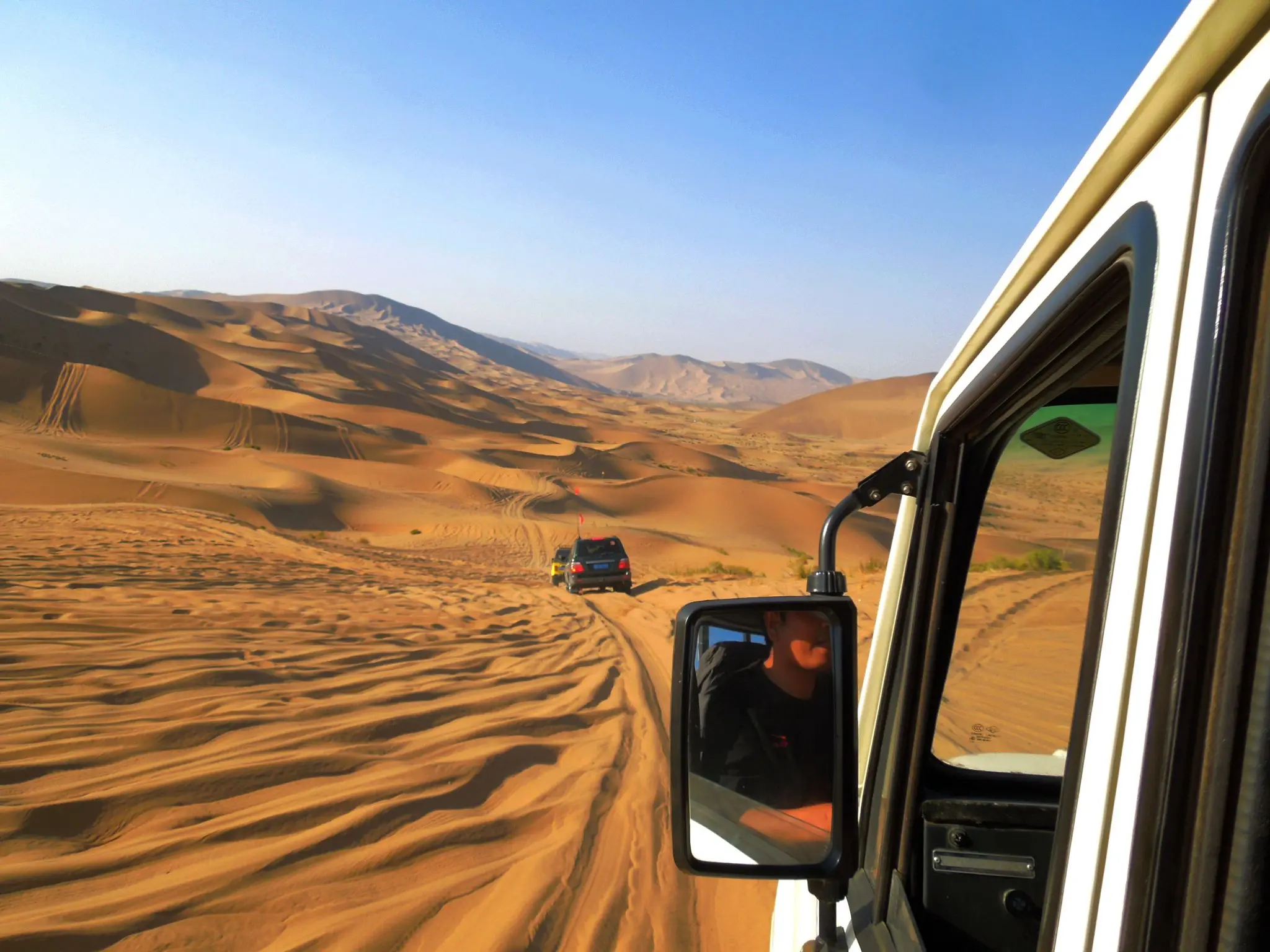 Jeep Safari Tour in the Badain Jaran Desert