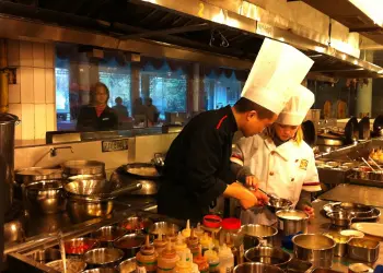 Kids Learning Sichuan Food