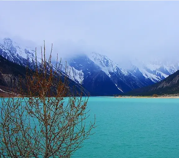 Lake Rawok Tso Tibet