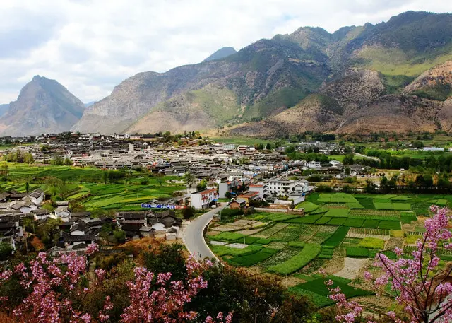 Shangri-la Stone Drum Town