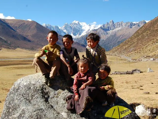 Sichuan–Tibet Highway Northern Route Overland Tour (G317)