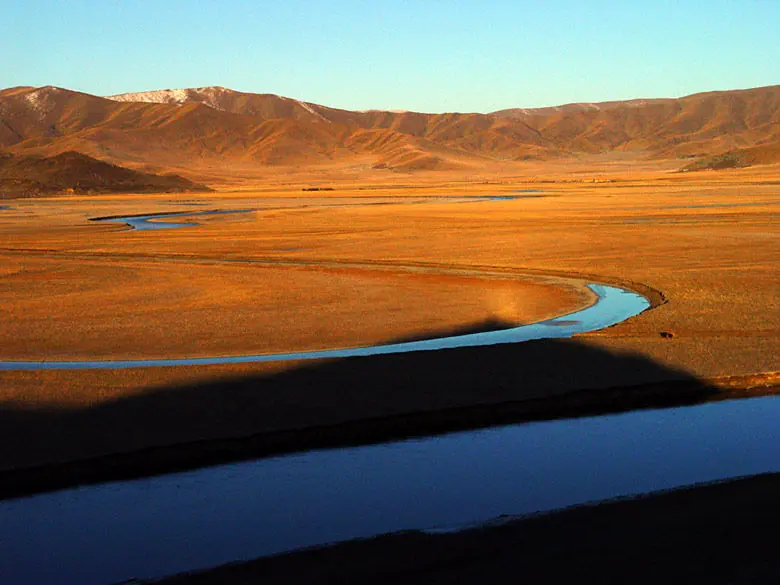 Hongyuan grassland – beautiful meadows in northern Sichuan