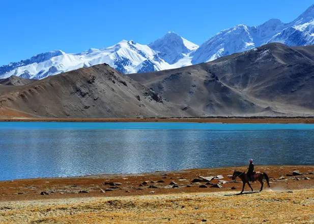 Xinjiang Silk Road Explorer Tour to Karakul Lake