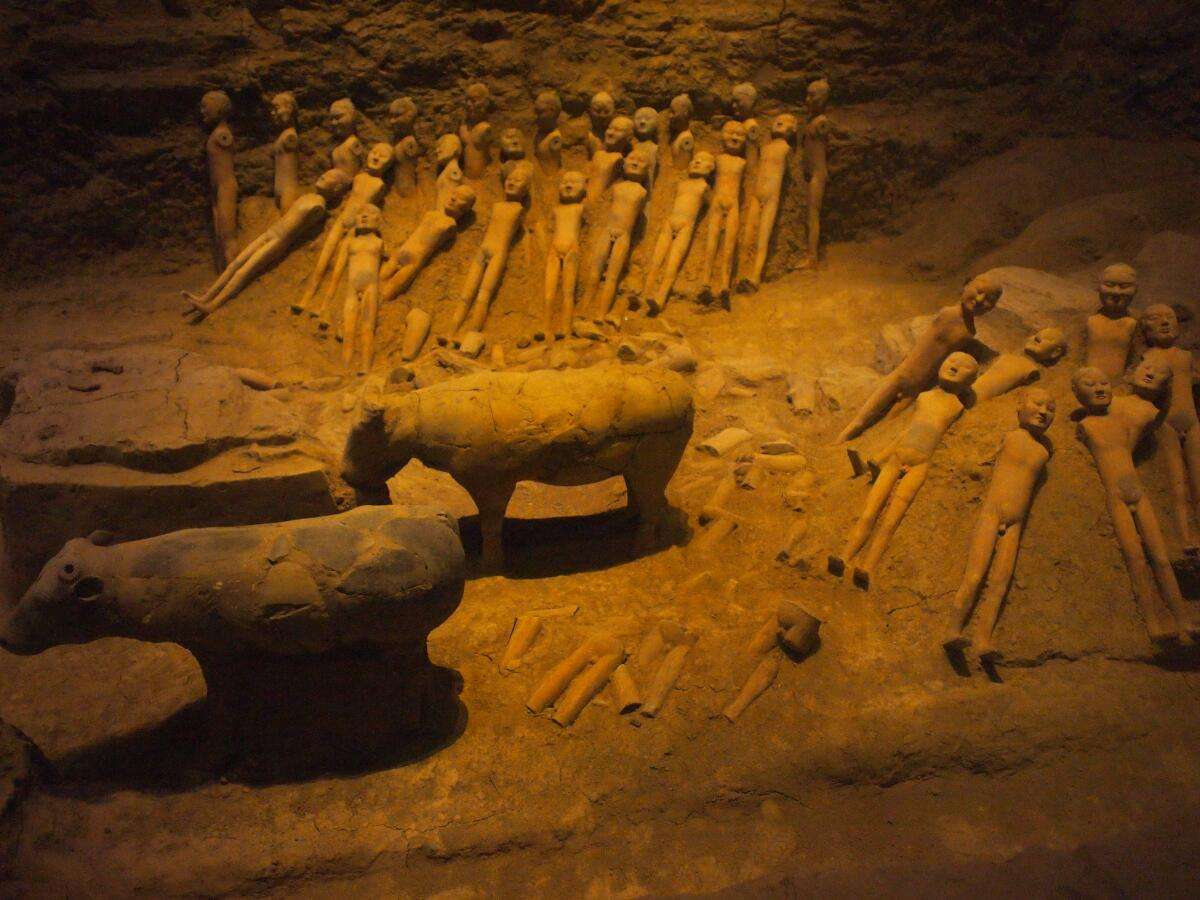 Emperor Jingdi tomb