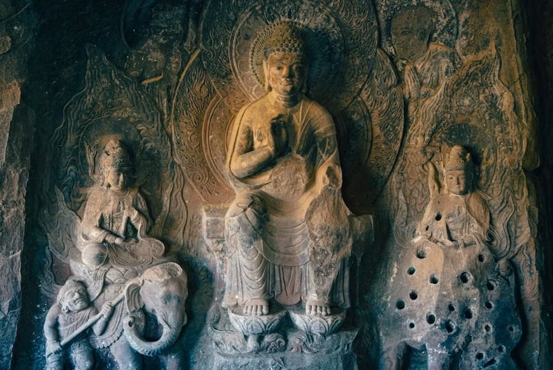 Shizhongshan Grottoes in Jianchuan, Yunnan