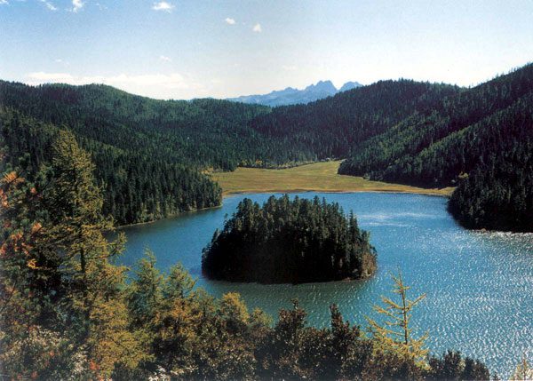 Shangri-la Bitahai Lake