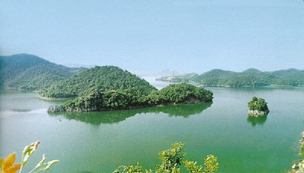 Hongfeng lake scenic area
