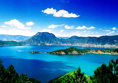 Lugu Lake Mosuo people and the culture